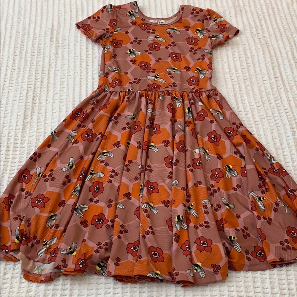 Dress 🐝